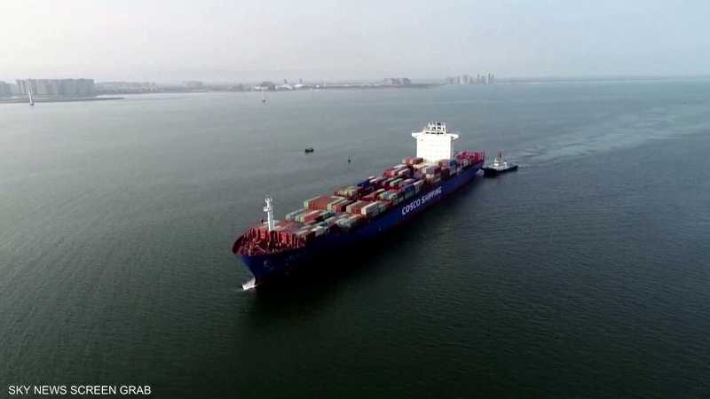 الحوثيون يهددون باستهداف السفن التجارية في المحيط الهندي