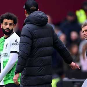 مشادة بين كلوب ومحمد صلاح