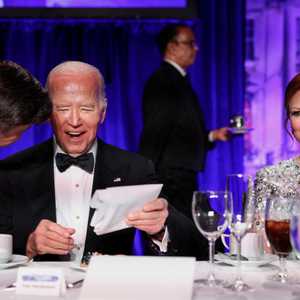 بايدن خلال حفل العشاء