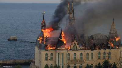 حريق كبير بعد استهداف روسيا ميناء أوديسا بصاروخ باليستي