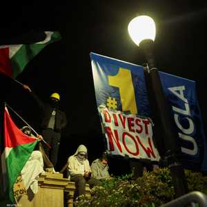 مؤيدون للفلسطينيين بجامعة كاليفورنيا