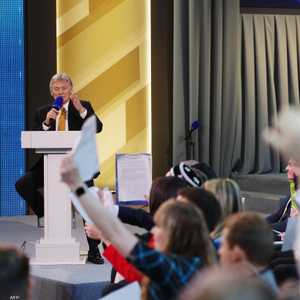 دميتري بيسكوف المتحدث باسم الكرملين