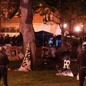 استمرار الاحتجاجات في جامعات أميركية عدة رغم اعتقال المئات