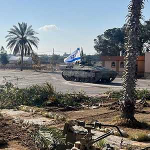 دبابات إسرائيلية في رفح