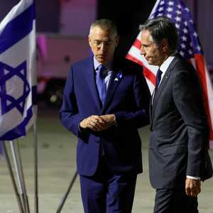 أنتوني بلينكن والسفير الإسرائيلي مايكل هرتزوغ