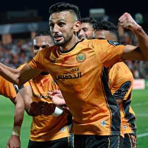 نهضة بركان يحافظ على سجله النظيف في ملعبه