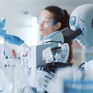الذكاء الاصطناعي يسهم في تطوير صناعة الدواء