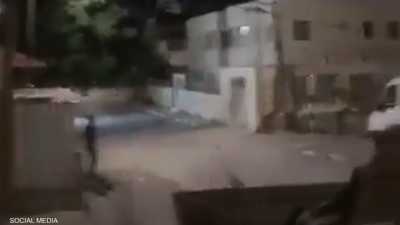 بالفيديو: إسرائيل تقتل قياديا في "كتيبة جنين" بالضفة الغربية