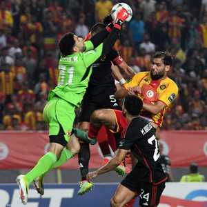 من المباراة بين الفريقين