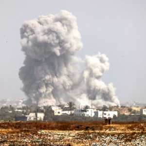 غزة تئن تحت وطأة القصف الإسرائيلي