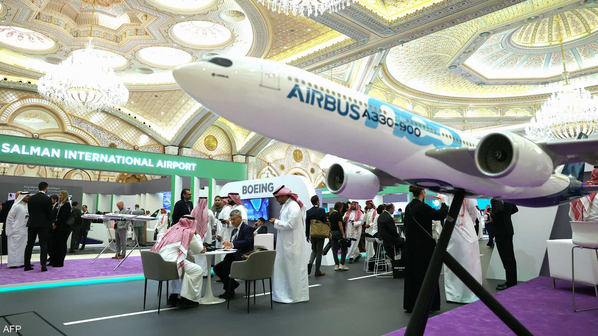 السعودية.. اتفاقيات بـ39 مليار دولار بمؤتمر مستقبل الطيران