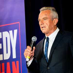 المرشح المستقل روبرت كينيدي