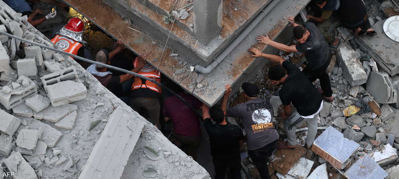 من آثار القصف الإسرائيلي على حي الدرج في غزة