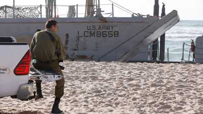 الجيش الأميركي يعلن جنوح 4 سفن تابعة له قرب رصيف غزة العائم