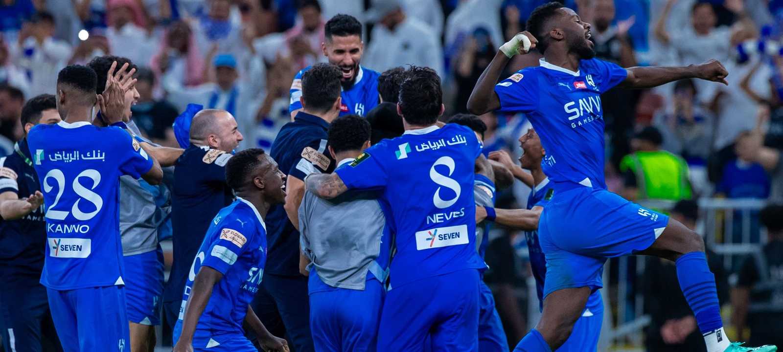 فرحة الهلال بالتتويج