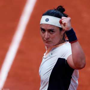 جابر تسعى لتحقيق أول لقب كبير في عالم التنس