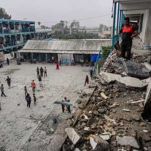 غارة إسرائيلية على مدرسة وسط غزة