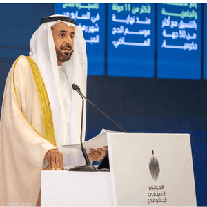 الربيعة تحدث في مؤتمر صحفي
