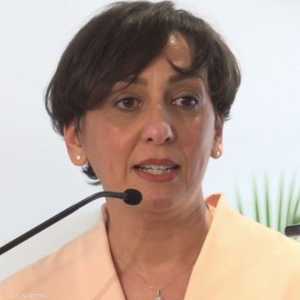 أمل الجراري الرئيسة السابقة لبعثة ليبيا في بلجيكا ولوكسمبورغ