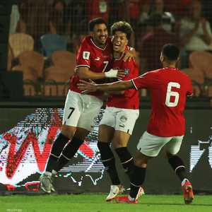 تريزيغيه سجل هدفين