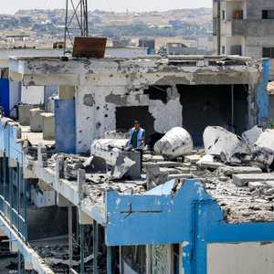 إسرائيل استهدفت بغارة جوية مدرسة تابعة للأنروا بغزة