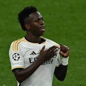 فينيسيوس تعرض لهتافات عنصرية عدة مرات