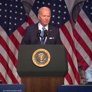 استطلاعات: الولايات المتأرجحة تبدي تغيرا لصالح بايدن