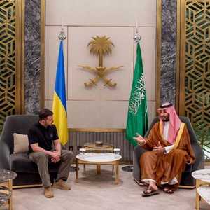 محمد بن سلمان يستقبل زيلينسكي في السعودية