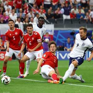 هاري كين سجل أولا لإنجلترا