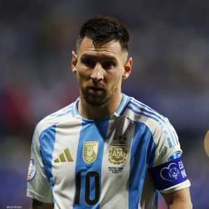 ليونيل ميسي قائد منتخب الأرجنتين