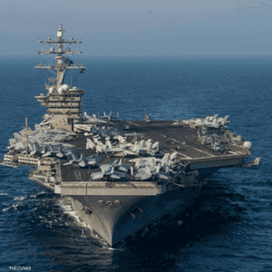 حاملة الطائرات إيزنهاور