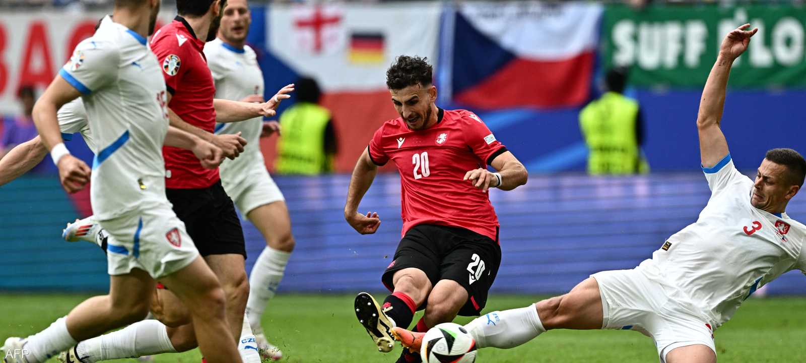 لقطة من مباراة جورجيا والتشيك