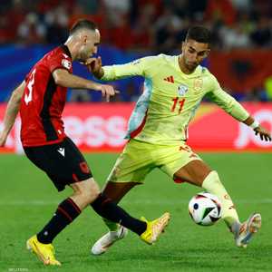 من المباراة بين الفريقين