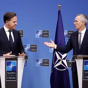 ستولتنبرغ وروته.. الأمين العام الحالي والمستقبلي للناتو