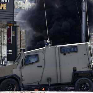 جيب عسكري إسرائيلي عند أحد مداخل مدينة جنين بالضفة الغربية