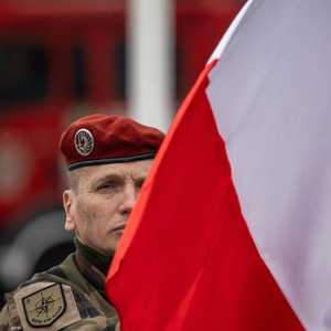 جندي فرنسي ضمن قوة الناتو (أرشيفية)