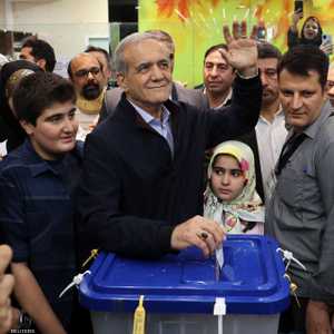 تقدم مسعود بزشكيان