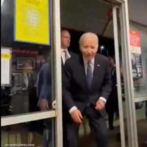 دخل بايدن رفقة زوجته جيل