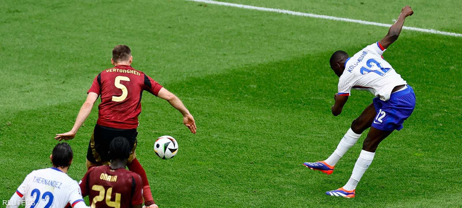 كولو مواني مسجلا هدف الفوز