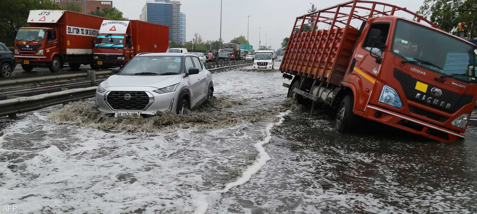 من الأمطار الغزيرة على الهند في أواخر يونيو الماضي