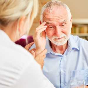 أرشيفية.. الزهايمر مرض غير قابل للشفاء