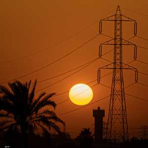 يترقب المصريون انتهاء أزمة تخفيف الأحمال الكهربائية..أرشيف