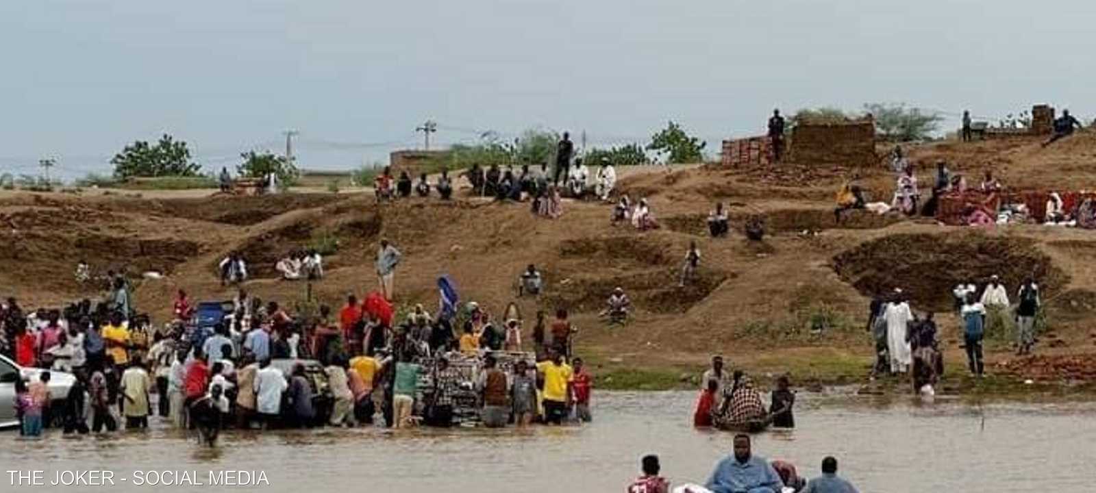 الحرب دفعت ملايين السودانيين إلى النزوح داخليا وخارجيا