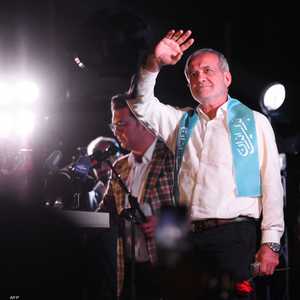 الفائز بانتخابات الرئاسة في إيران مسعود بزشكيان