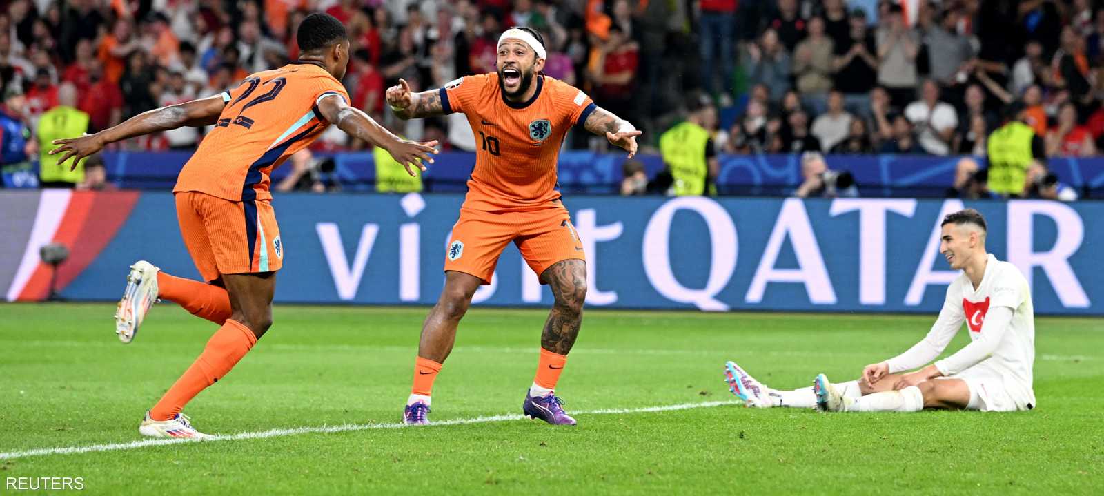 فرحة نجوم هولندا بهدف الفوز