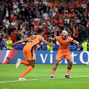 فرحة نجوم هولندا بهدف الفوز