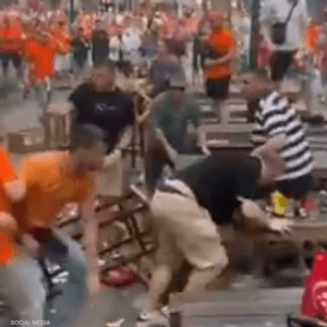 أصيب 5 أشخاص خلال أعمال الشغب