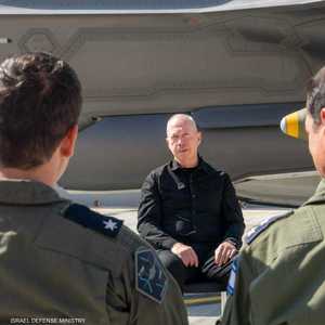 غالانت قال إن الغارات على غزة مستمرة