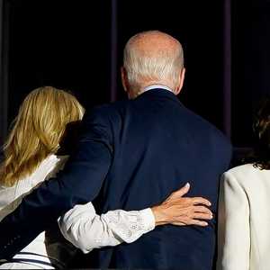 مشاهير دعموا بايدن بعد قرار الانسحاب من سباق الرئاسة