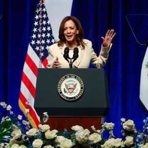 كامالا هاريس